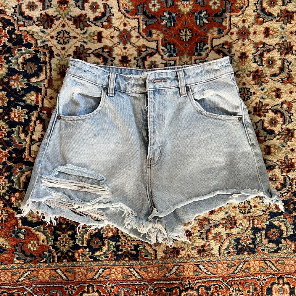 ROLLA'S Light Blue Distressed Jean Shorts